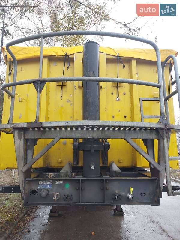 Зерновоз - полуприцеп Fliegl DHKS 2006 в Киеве