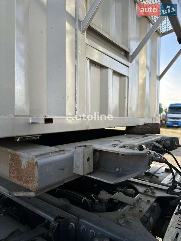 Контейнеровоз напівпричіп Fliegl SDS 400C 2007 в Києві фото 16 Контейнеровоз напівпричіп Fliegl SDS 400C 2007 в Києві