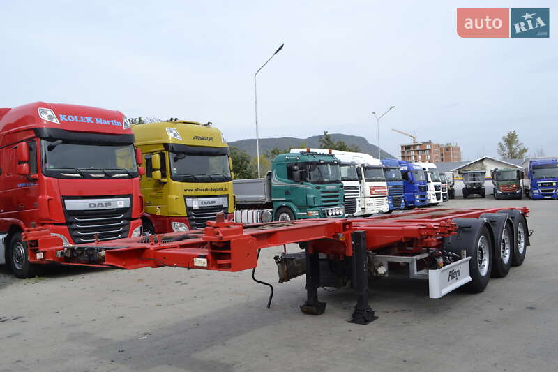 Контейнеровоз полуприцеп Fliegl SDS 2004 в Хусте