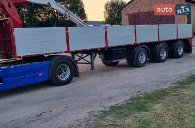 Бортовий напівпричіп Floor FLO 1986 в Шептицькому