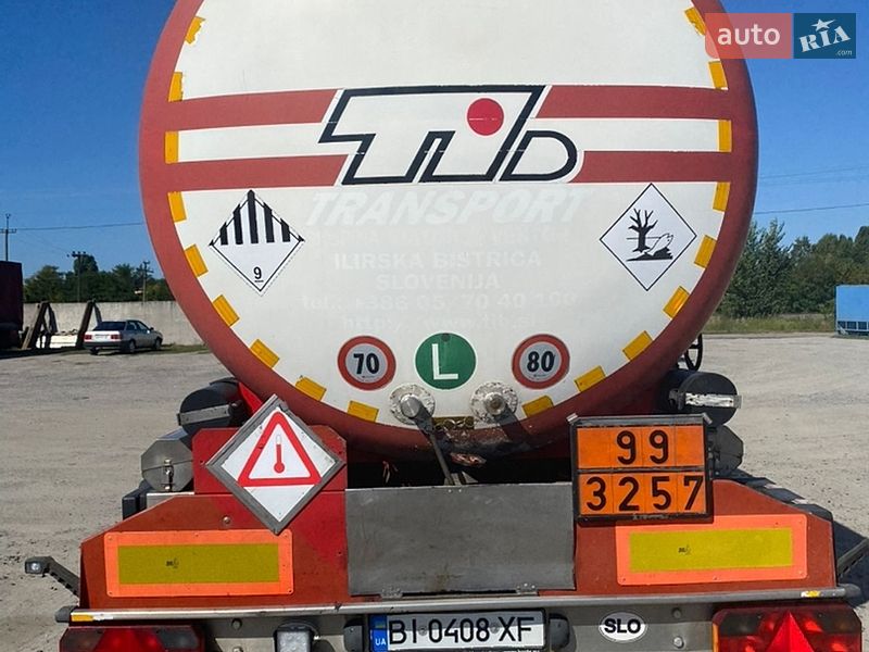 Цистерна полуприцеп Fluid CSP 2002 в Кременчуге