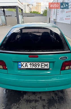 Хэтчбек Ford Aspire 1996 в 