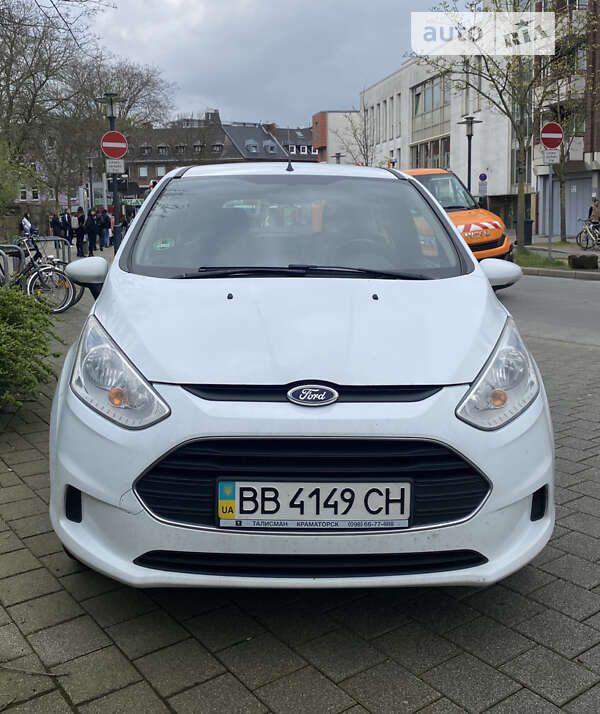 Микровэн Ford B-Max 2015 в Киеве