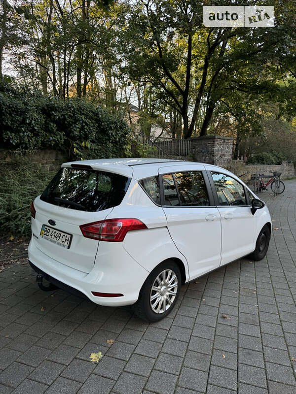 Микровэн Ford B-Max 2015 в Киеве