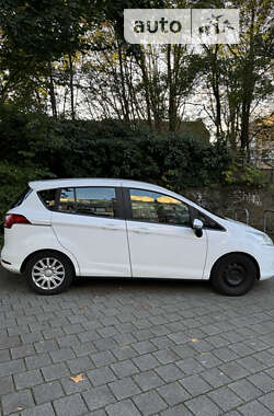 Микровэн Ford B-Max 2015 в Киеве
