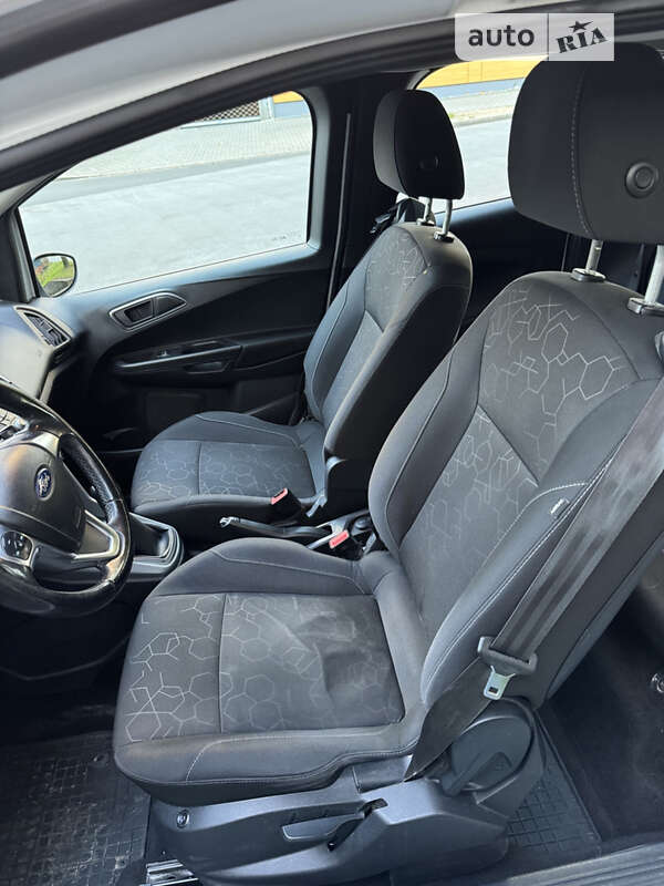 Микровэн Ford B-Max 2015 в Киеве