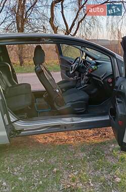 Микровэн Ford B-Max 2012 в 