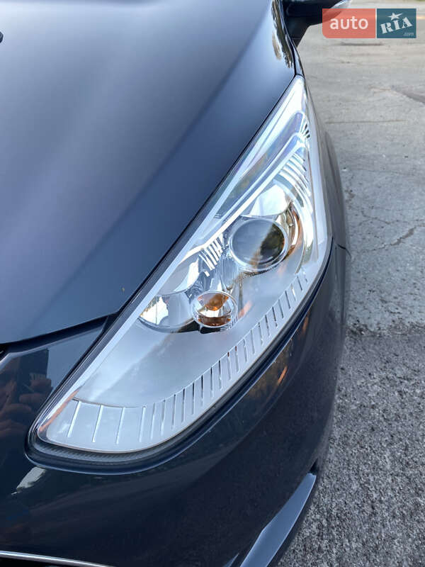 Микровэн Ford B-Max 2014 в Киеве