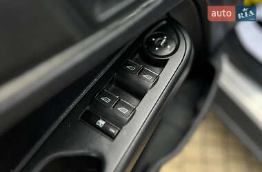 Мікровен Ford B-Max 2013 в 