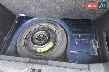 Мікровен Ford B-Max 2013 в 