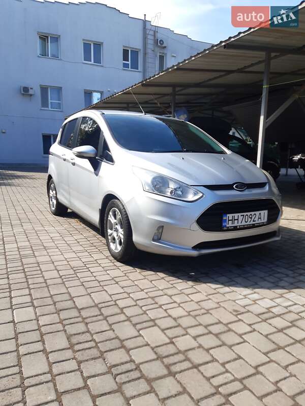 Мікровен Ford B-Max 2013 в 