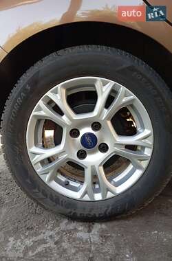 Микровэн Ford B-Max 2013 в 