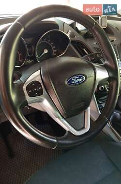 Микровэн Ford B-Max 2013 в 