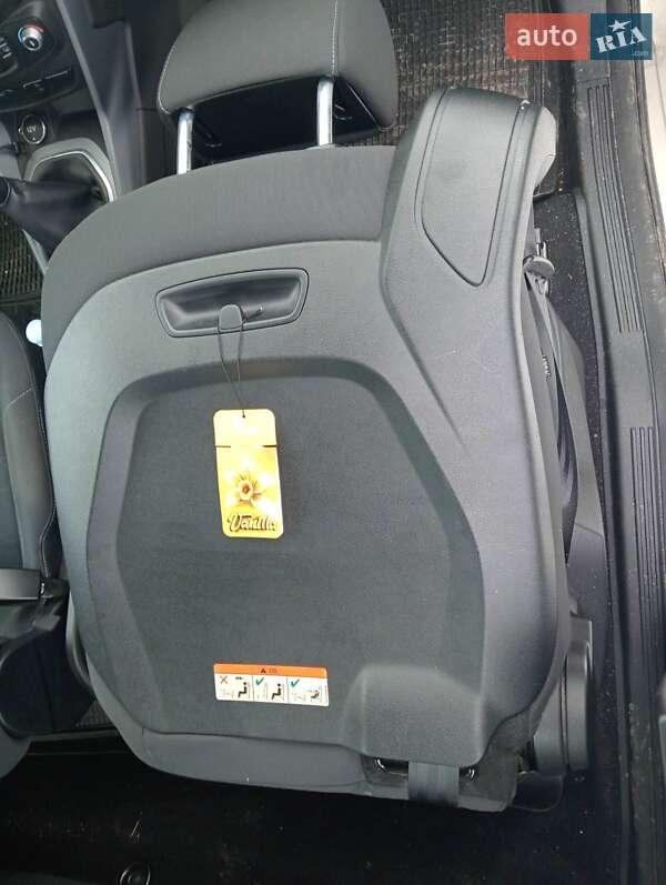 Мікровен Ford B-Max 2013 в Вороновиці фото 20 Мікровен Ford B-Max 2013 в Вороновиці