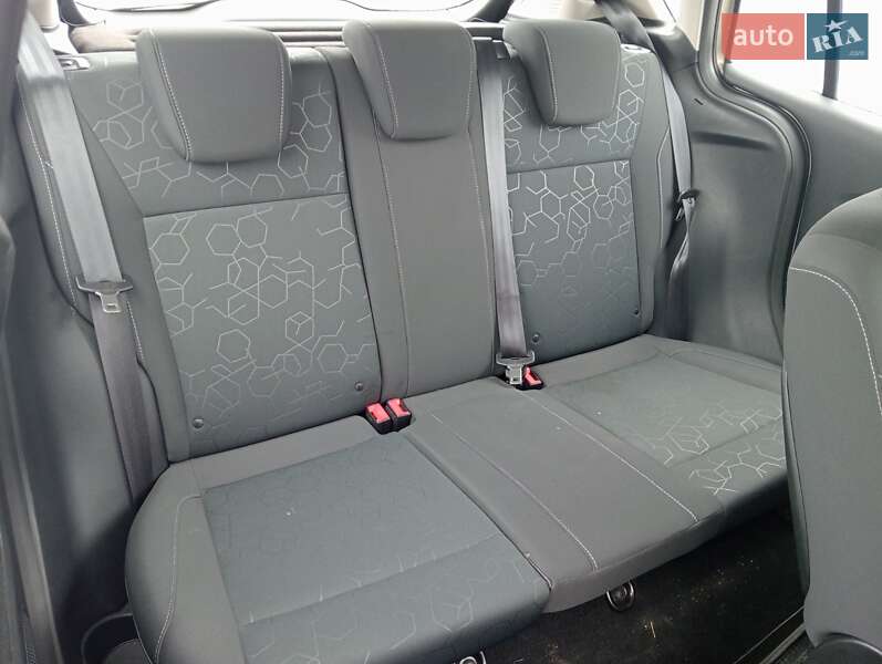 Микровэн Ford B-Max 2013 в Вороновице