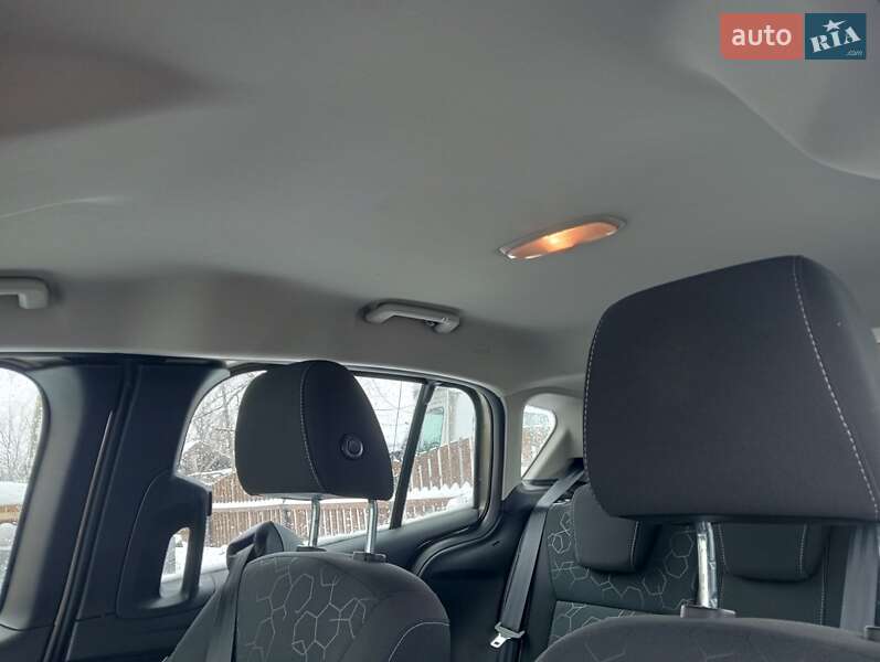 Микровэн Ford B-Max 2013 в Вороновице