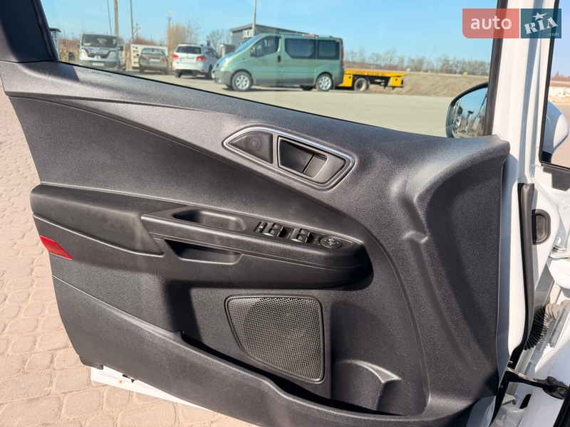 Мікровен Ford B-Max 2013 в Жовкві