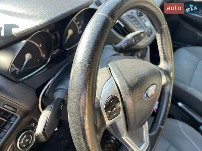 Микровэн Ford B-Max 2013 в Львове