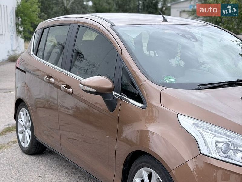 Ford B-Max 2014 Ford B-Max 2014