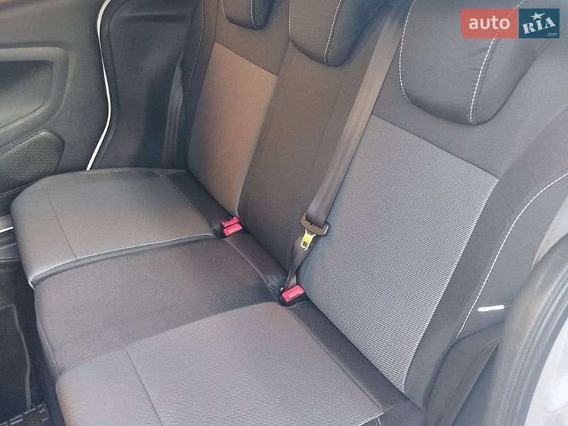 Микровэн Ford B-Max 2014 в Ужгороде