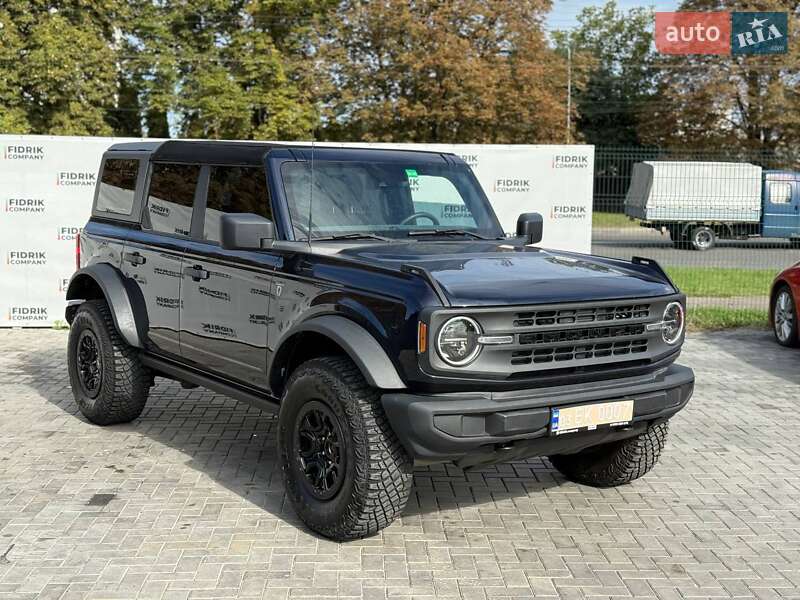 Ford Bronco 2021