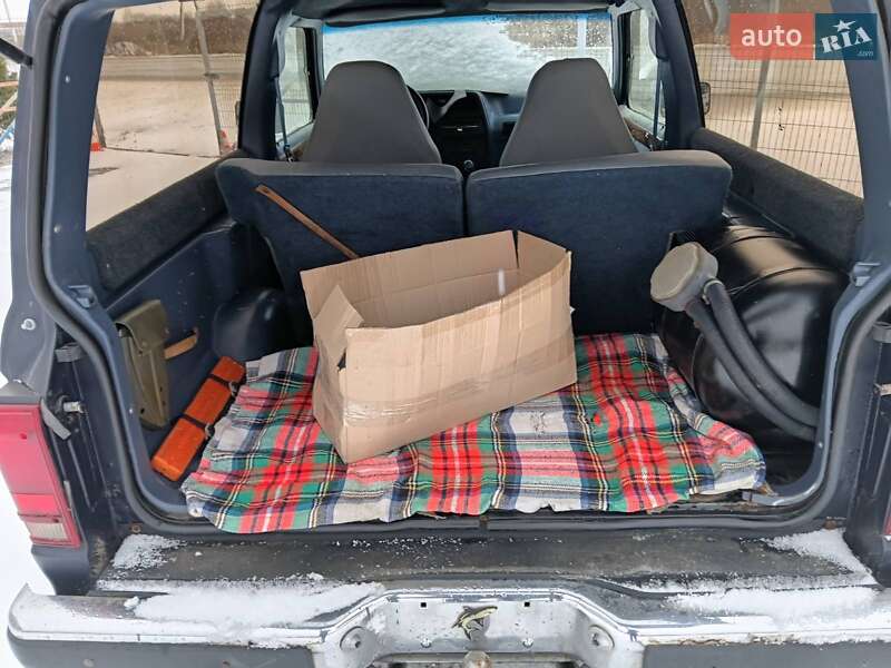 Внедорожник / Кроссовер Ford Bronco 1990 в Чукаловке фото 8 Внедорожник / Кроссовер Ford Bronco 1990 в Чукаловке
