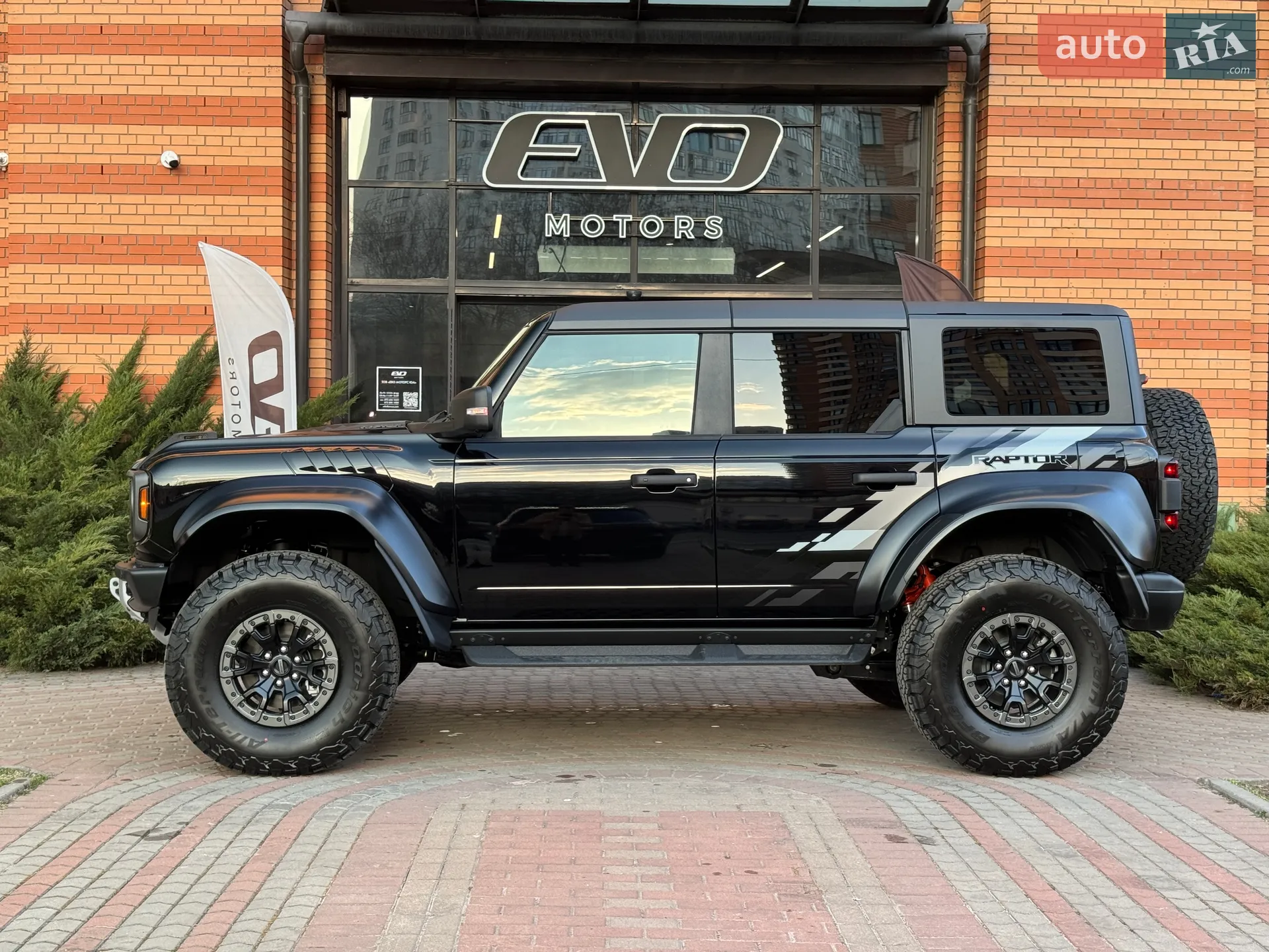 2025 Ford Bronco - мініатюра 4