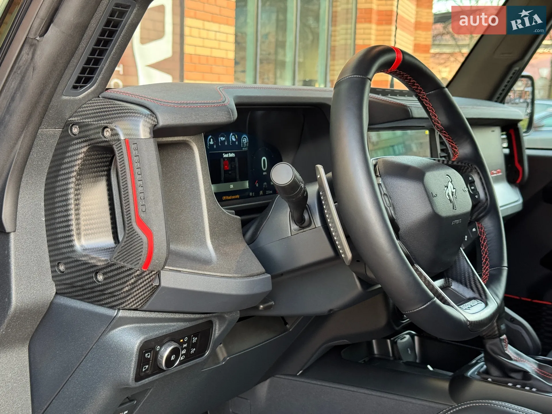 2025 Ford Bronco - мініатюра 28