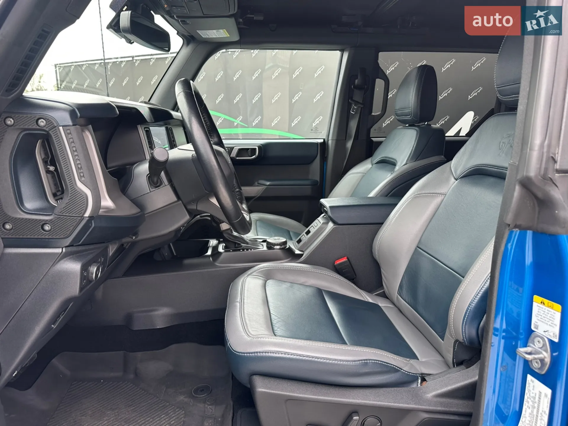 2022 Ford Bronco - мініатюра 8