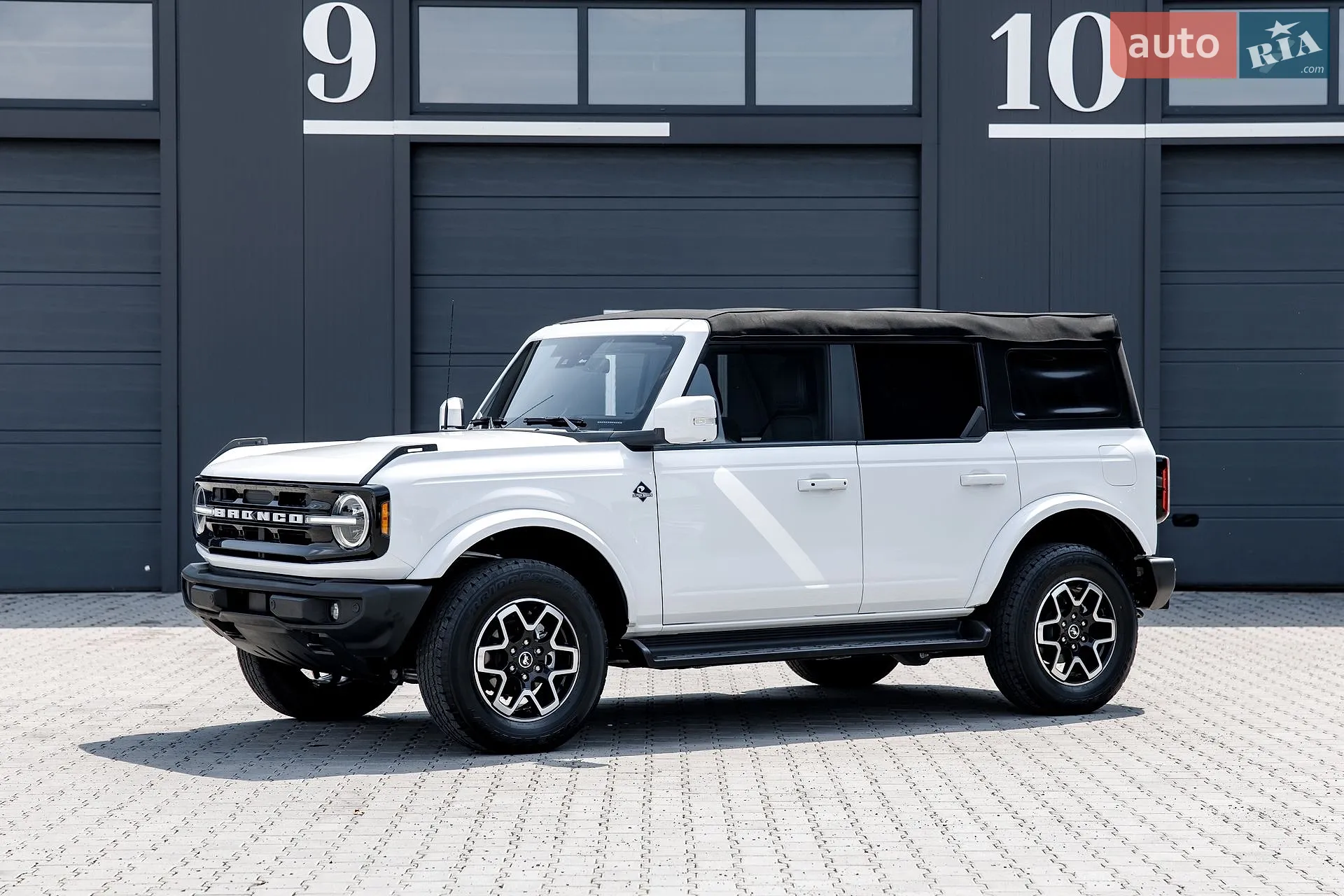 2025 Ford Bronco - мініатюра 16