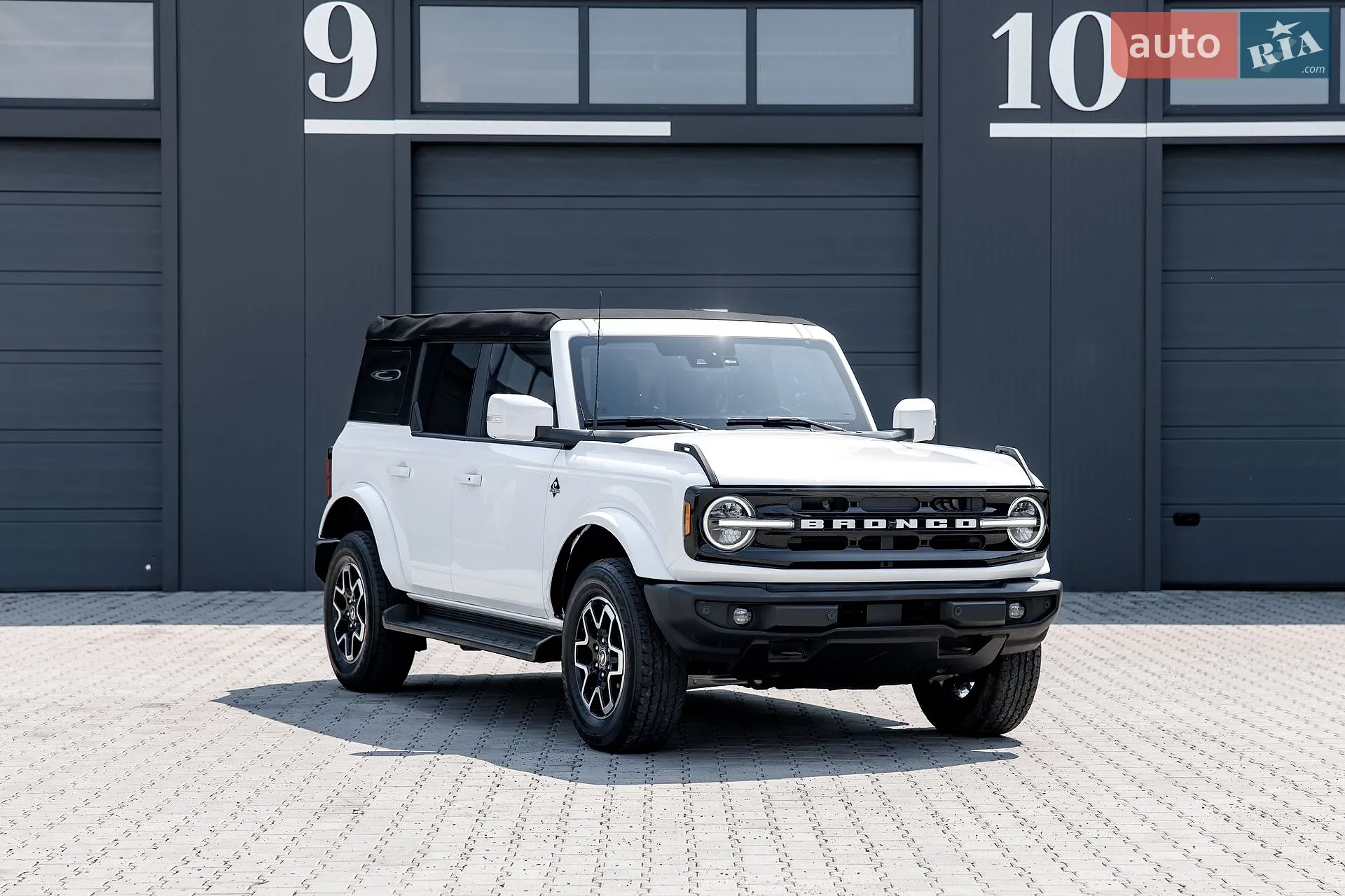 2025 Ford Bronco - фото 1