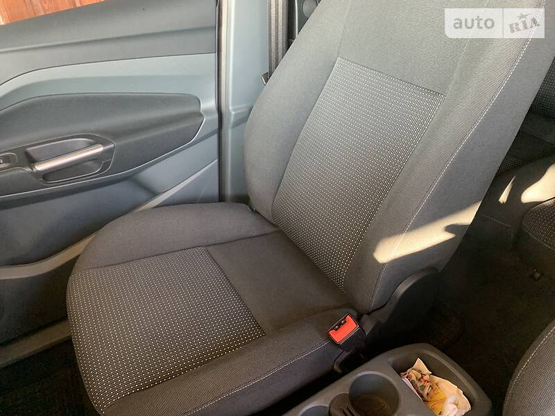 Хетчбек Ford C-Max 2013 в Миколаєві фото 7 Хетчбек Ford C-Max 2013 в Миколаєві