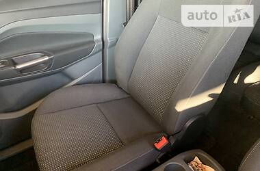 Хэтчбек Ford C-Max 2013 в 