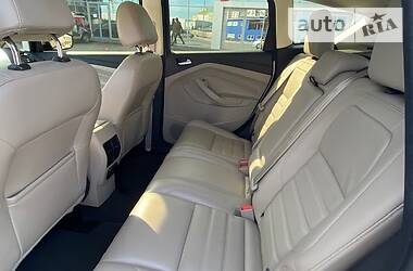 Седан Ford C-Max 2017 в 