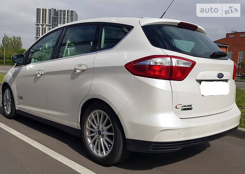 Хэтчбек Ford C-Max 2013 в Киеве