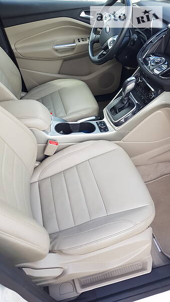 Хэтчбек Ford C-Max 2013 в Киеве