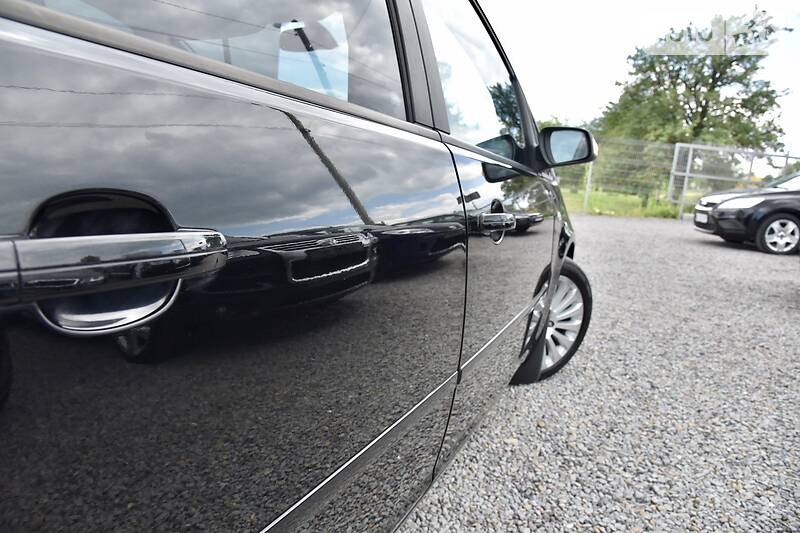 Мінівен Ford C-Max 2009 в Дрогобичі