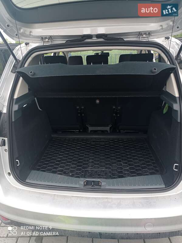 Хэтчбек Ford C-Max 2013 в Дрогобыче