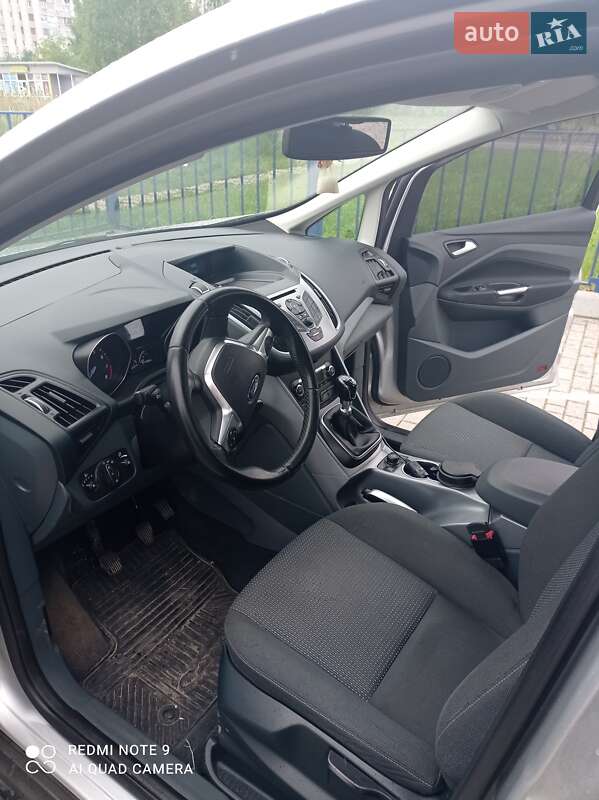 Хэтчбек Ford C-Max 2013 в Дрогобыче