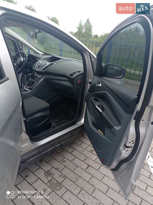 Хэтчбек Ford C-Max 2013 в Дрогобыче
