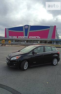 Хэтчбек Ford C-Max 2015 в Запорожье