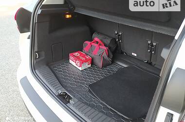 Минивэн Ford C-Max 2016 в 