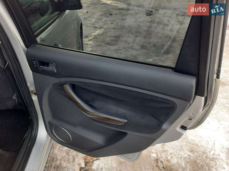 Минивэн Ford C-Max 2007 в Рава-Русской