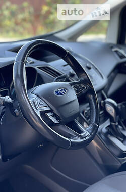 Минивэн Ford C-Max 2016 в 