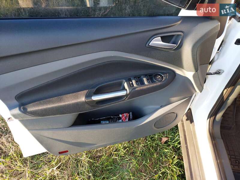 Мікровен Ford C-Max 2014 в Новгород-Сіверському фото 26 Мікровен Ford C-Max 2014 в Новгород-Сіверському