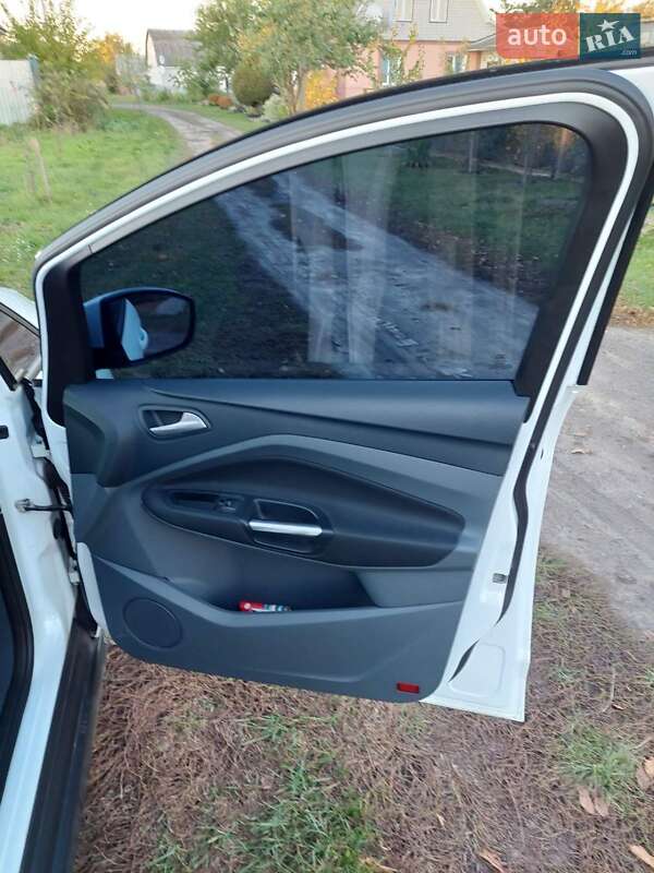 Мікровен Ford C-Max 2014 в Новгород-Сіверському фото 38 Мікровен Ford C-Max 2014 в Новгород-Сіверському