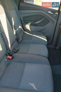 Хетчбек Ford C-Max 2012 в 