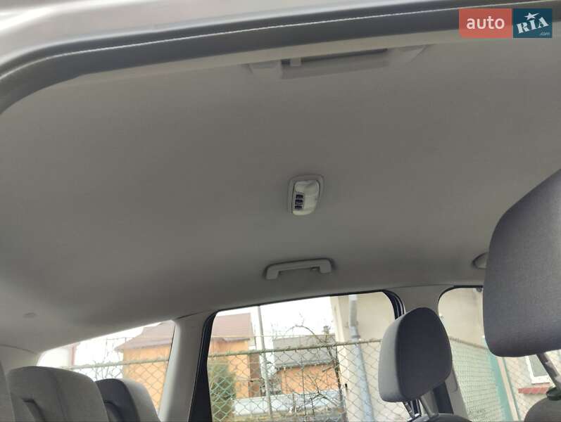 Минивэн Ford C-Max 2007 в Ходорове