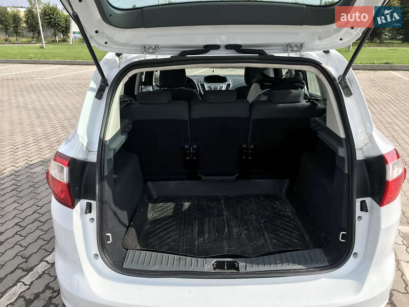 Мікровен Ford C-Max 2013 в Бродах