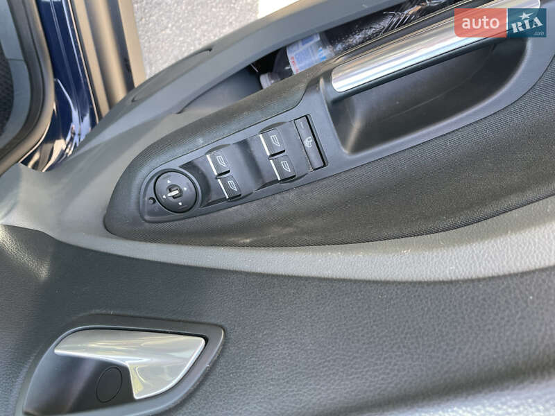 Мікровен Ford C-Max 2012 в Запоріжжі
